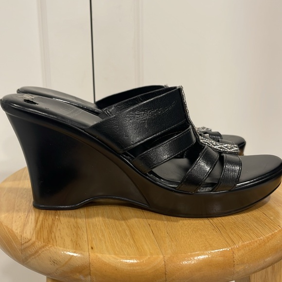 ITALIAN SHOEMAKERS BLING WEDGE EMBELLISHED JEWELS OPEN-TOE 10M BLACK SANDAL - Picture 5 of 8